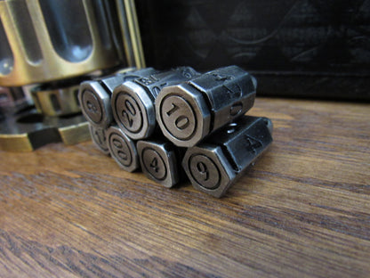 Revolver Spinner