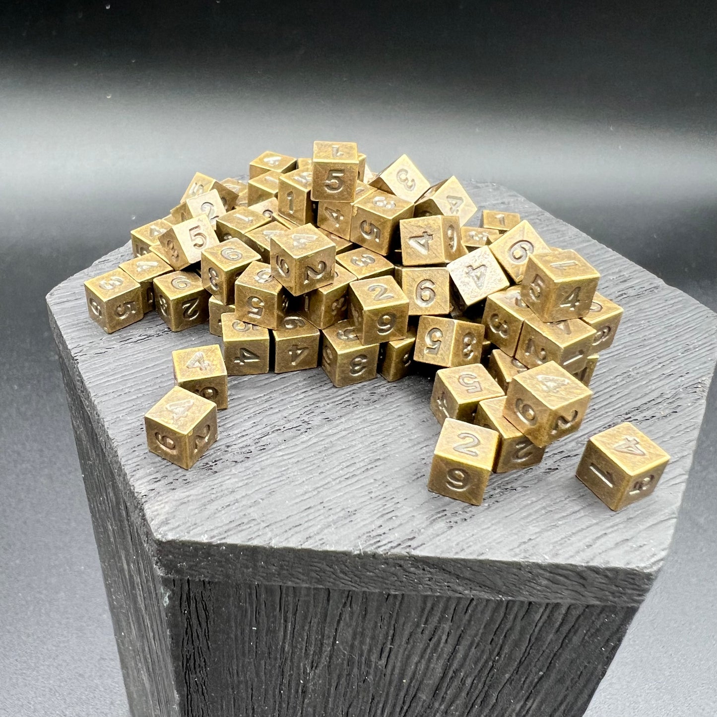 Antique Brass 100 pack of D6's