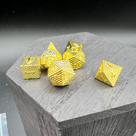 Gold Mini Dragon Scale Dice