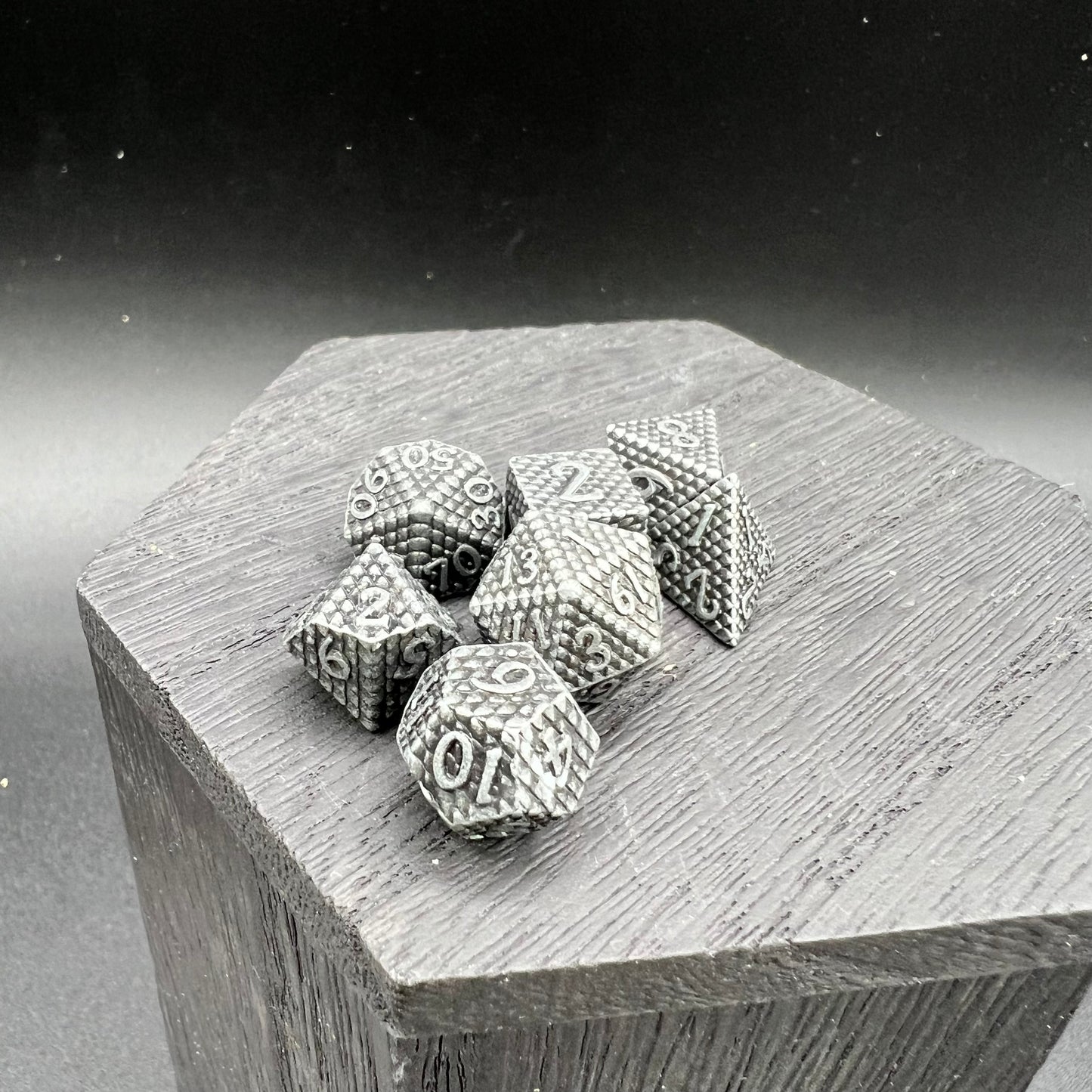 Antique Silver Mini Dragon Scale Dice