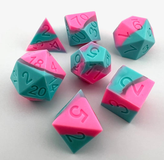 SI-09 Pink-and-Blue, Silicone Dice Set