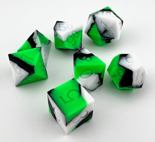 SI-10 Green-White-and-Black, Silicone Dice Set